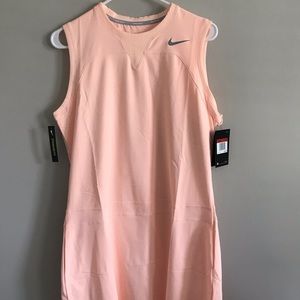 Nike golf dress peach 🍑 Large